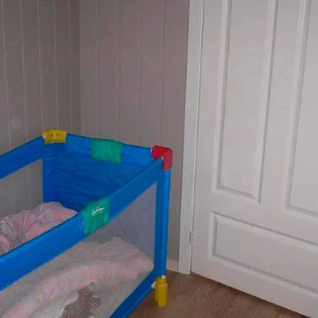 10 Person In Lindesnes-by Traum Nyaraló Spangereid