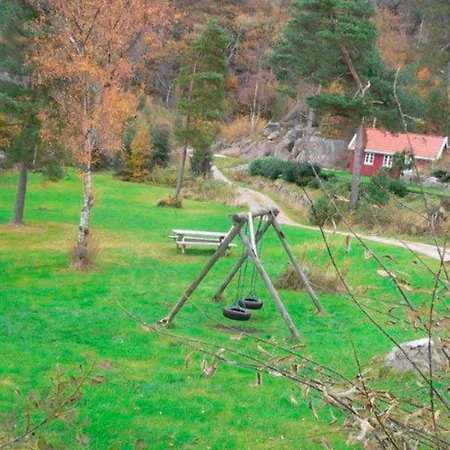 10 Person In Lindesnes *