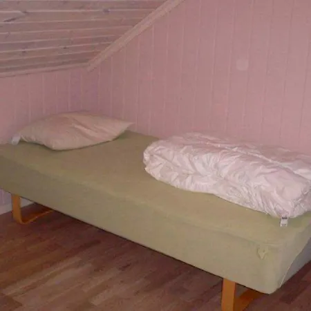10 Person In Lindesnes Nyaraló *